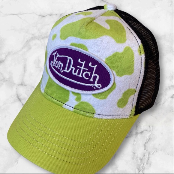 Von Dutch Black Mesh Trucker Hat NWT - Picture 1 of 4